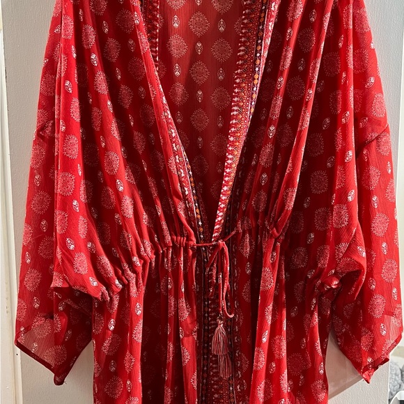 Flattering top - Picture 3 of 7